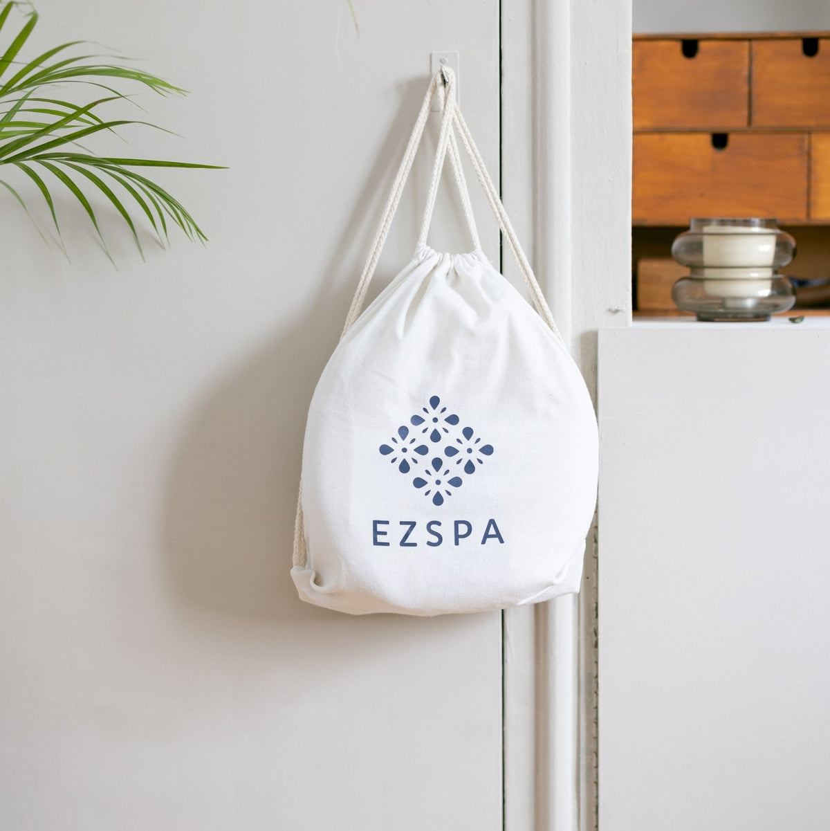 De Ezspa-draagtas met het blauwe logo